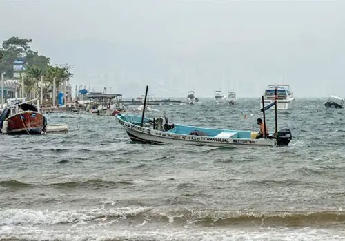 Alerta en BCS y Sonora por impacto de hurac&aacute;n Polo