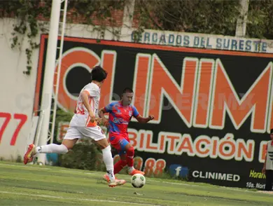 Chifut impone su garra y el invicto de local Chifut impone su garra y el invicto de local