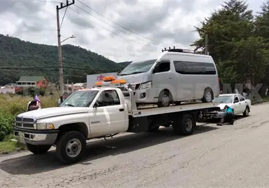 Aseguran unidades de transporte irregulares Aseguran unidades de transporte irregulares