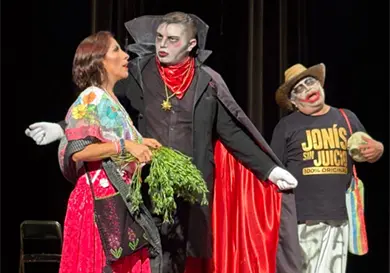 El Conde Dr&aacute;cula regresa al Teatro