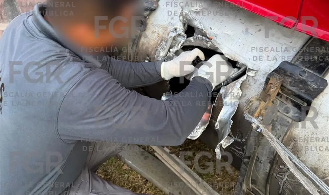 Jorge “N” trasladaba la cocaína en uno de los tanques de combustible de un tractocamión. CP