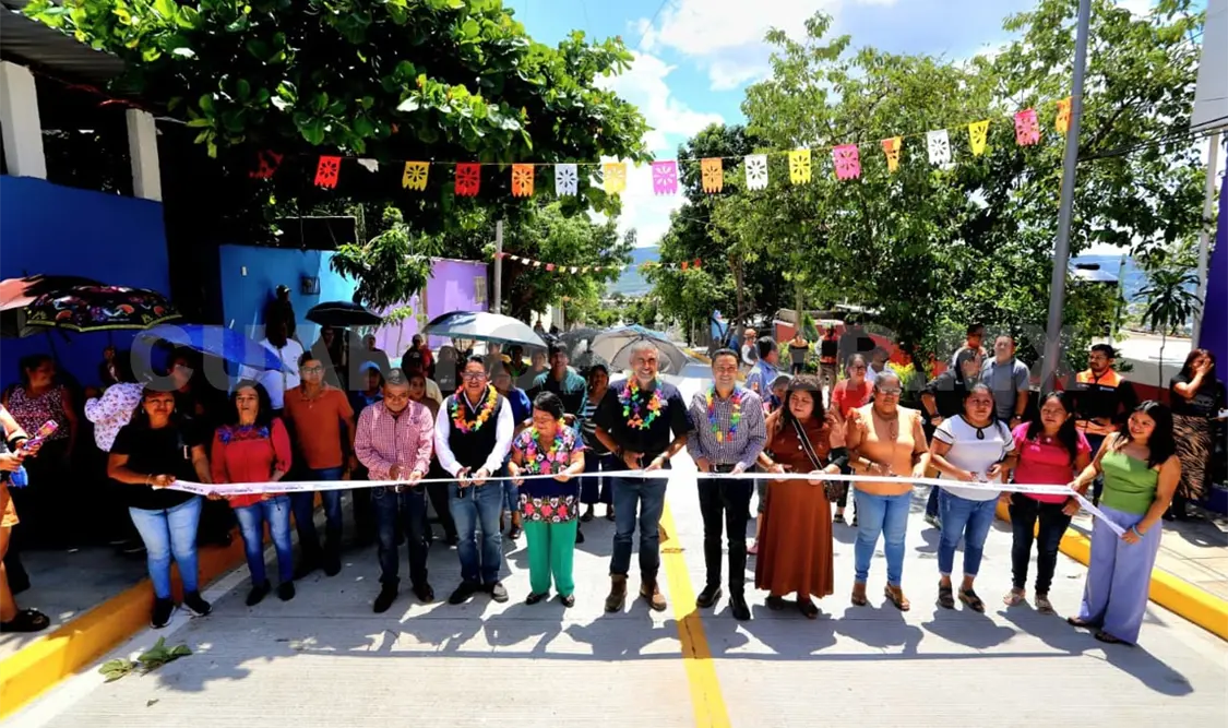 Inauguran calle en la colonia Evolución Política. Cortesía