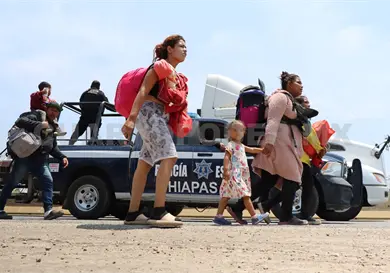 Migrantes: entre el repudio y el sueño frustrado Migrantes: entre el repudio y el sueño frustrado