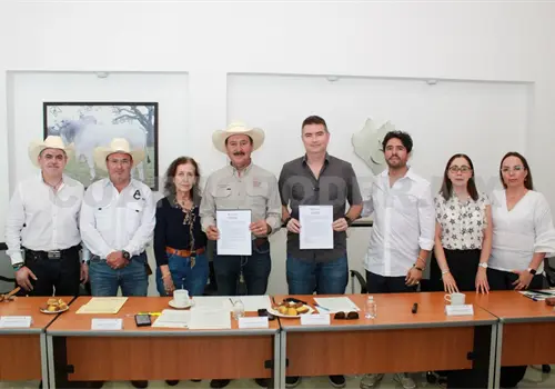 Ganaderos se suman al distintivo Marca Chiapas Ganaderos se suman al distintivo Marca Chiapas