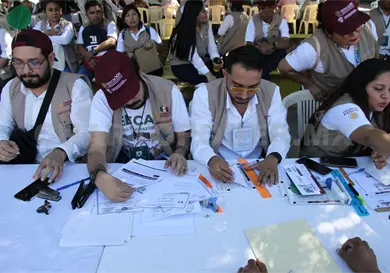 Ampl&iacute;an plazo para beca universitaria