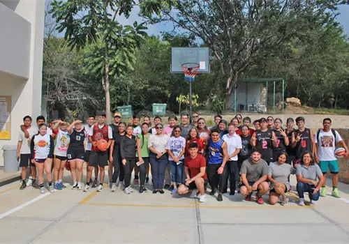 Impulsan convivencia con Basquetbol