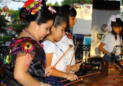 Abren concurso de marimba