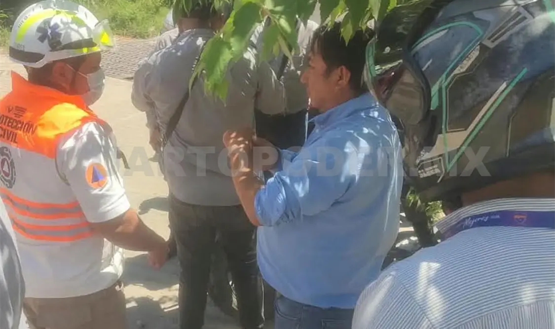 Sus lesiones recibieron atención de los paramédicos en el escena. Ulises Villalobos / CP