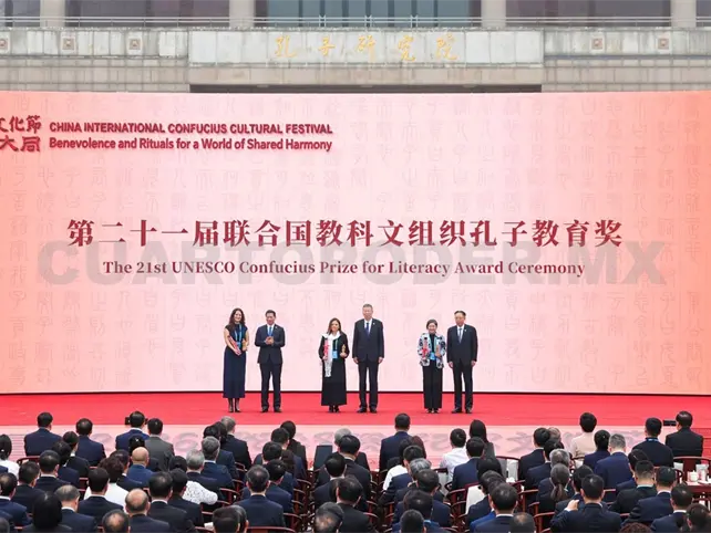 Chiapas lleva a China su experiencia de alfabetizar Chiapas lleva a China su experiencia de alfabetizar