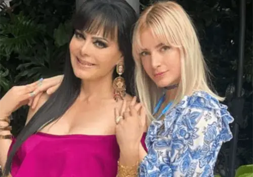 Imelda Tu&ntilde;&oacute;n sale del pa&iacute;s