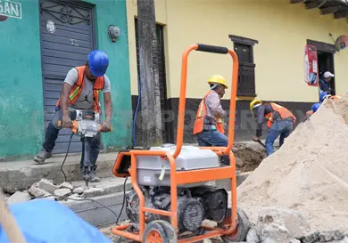 Obras en zonas indígenas, estrategia de desarrollo Obras en zonas indígenas, estrategia de desarrollo