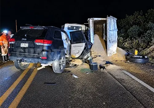 Violento choque salda con conductor muerto