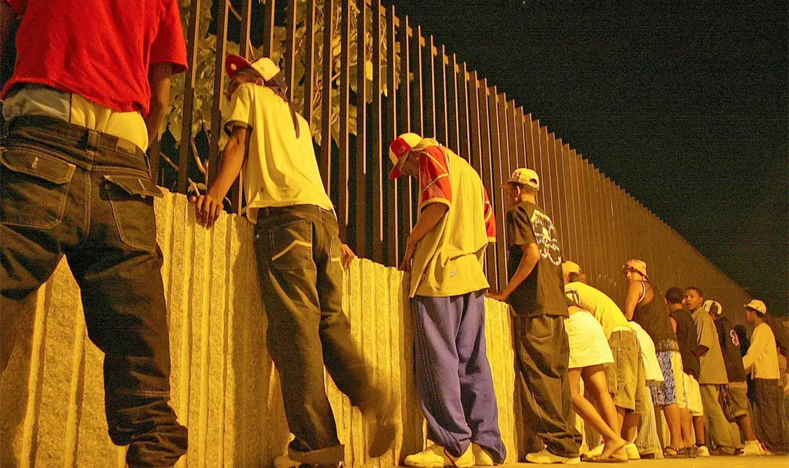 Los jóvenes no son leales a ningún grupo criminal en particular, su motivación es obtener un estatus, dice informe. Cortesía