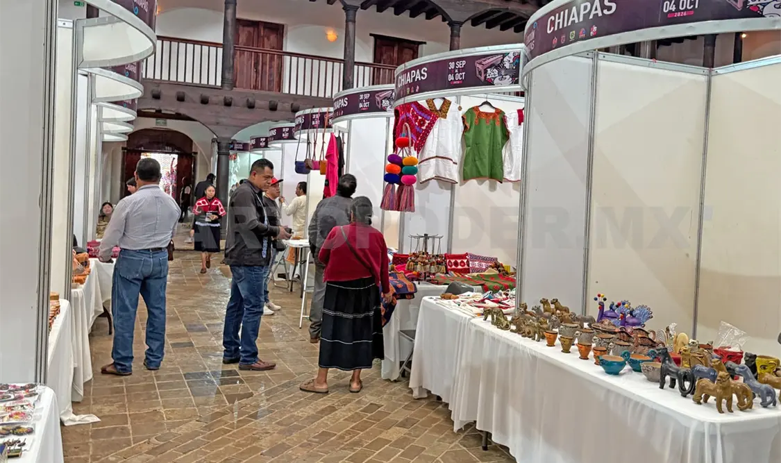 Se llevó a cabo la Feria Peninsular de Artesanías y Cultura Maya. Jofiel Domínguez / CP