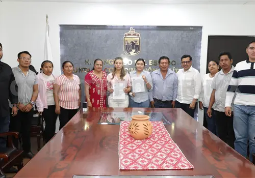 Propone Cabildo a alcaldesa interina en Suchiapa