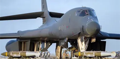 Retira EE. UU. todos sus bombarderos de Fairford