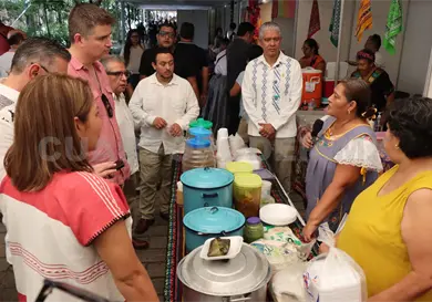 Coyatoc re&uacute;ne la identidad de los pueblos