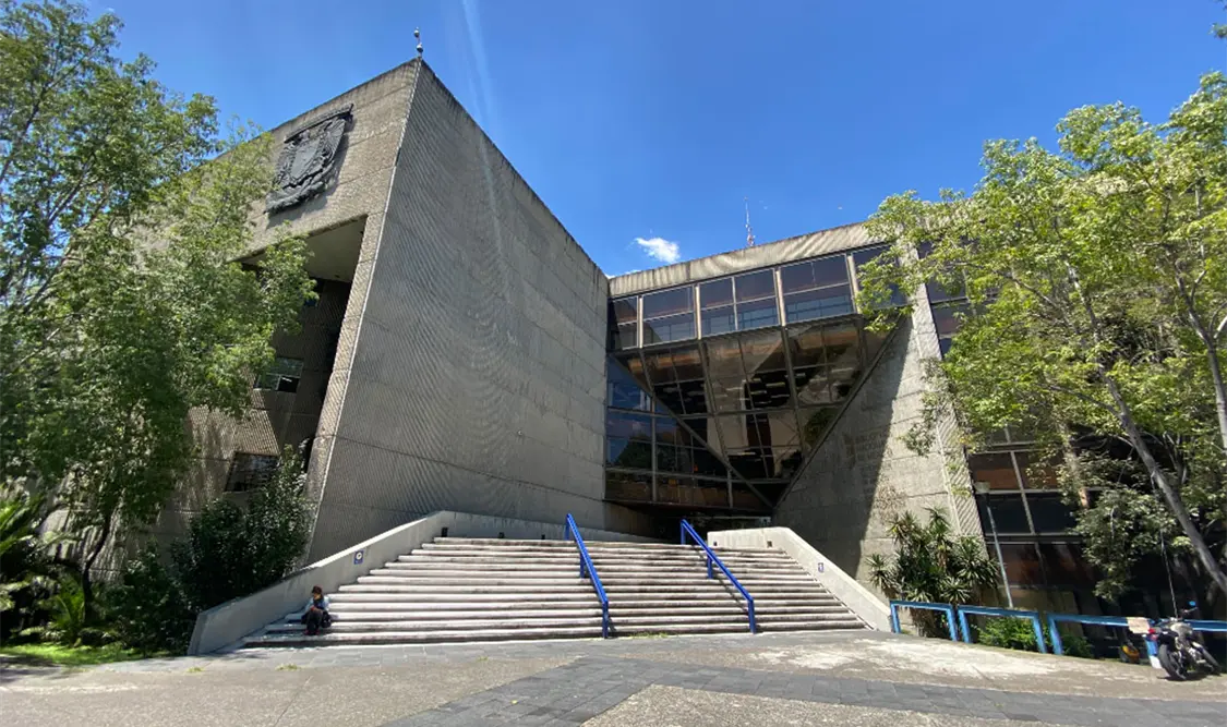 La charla fue celebrada en la Biblioteca Nacional. Cortesía