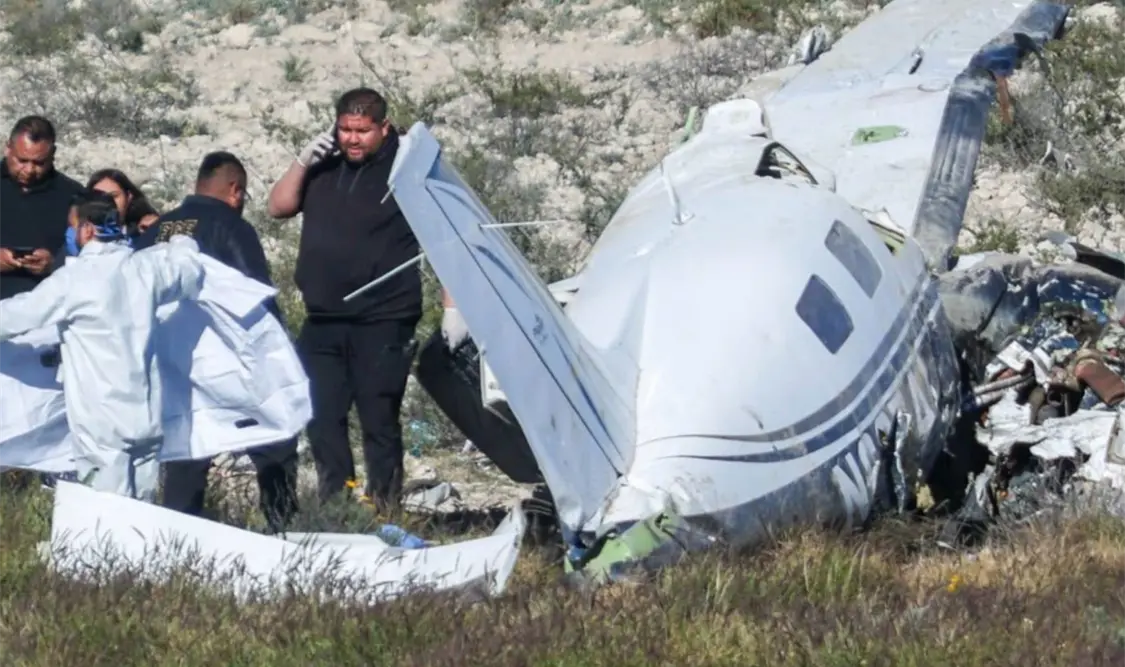 Personal de la Policía Estatal y bomberos del estado llegaron hasta el lugar del incidente. Cortesía