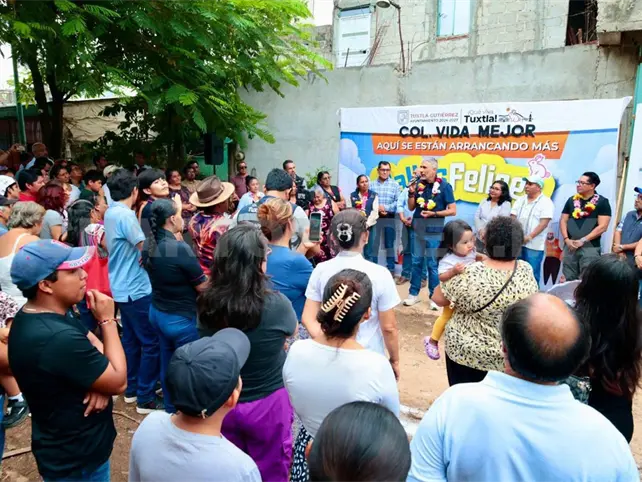 Arranca alcalde Ángel Torres una calle feliz más Arranca alcalde Ángel Torres una calle feliz más