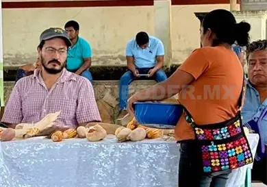 Realizan diálogo sobre la importancia del maíz en México Realizan diálogo sobre la importancia del maíz en México