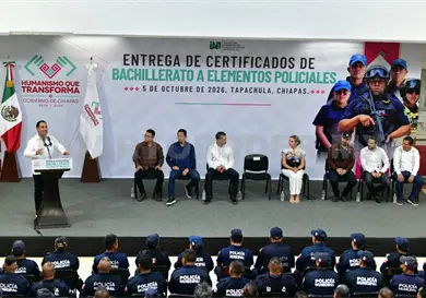 Refrendan compromiso con la profesionalización Refrendan compromiso con la profesionalización