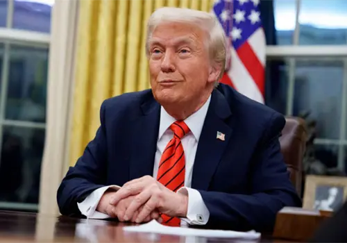 Trump dijo que Ir&aacute;n podr&iacute;a destruir Los &Aacute;ngeles