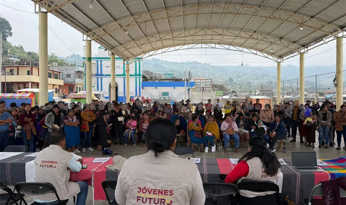 La beca Jóvenes Construyendo el Futuro es un programa de capacitación laboral del Gobierno de México. CP