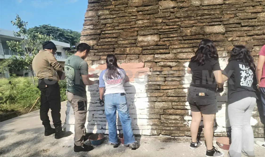 Los estudiantes realizaron diversas actividades prácticas con docentes de la Unach. Cortesía