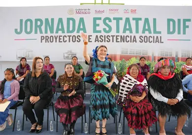 Sofía Espinoza encabeza Jornada Estatal DIF Sofía Espinoza encabeza Jornada Estatal DIF