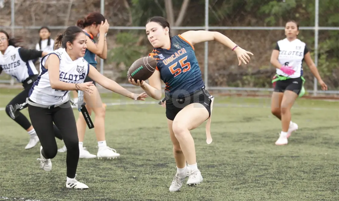 La escuadra de la Unicach superó por 16-0 a Ocelotes Blancos Unach en el TNT Femenil. Cortesía