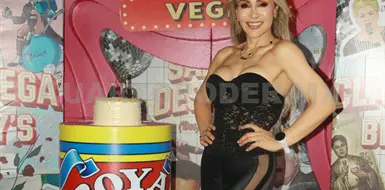 Los 49 años de Claudia Los 49 años de Claudia