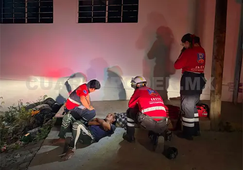 Golpean a hombre durante una ri&ntilde;a