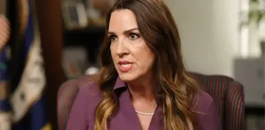 Si ayudas a cárteles, iremos por ti, advierte zarina Si ayudas a cárteles, iremos por ti, advierte zarina