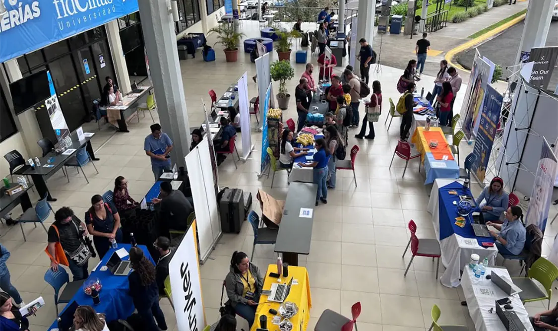 Ofrece STyPS más de 20 mil vacantes laborales