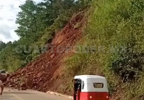 Bloqueo parcial en tramo Oxchuc-Ocosingo Bloqueo parcial en tramo Oxchuc-Ocosingo
