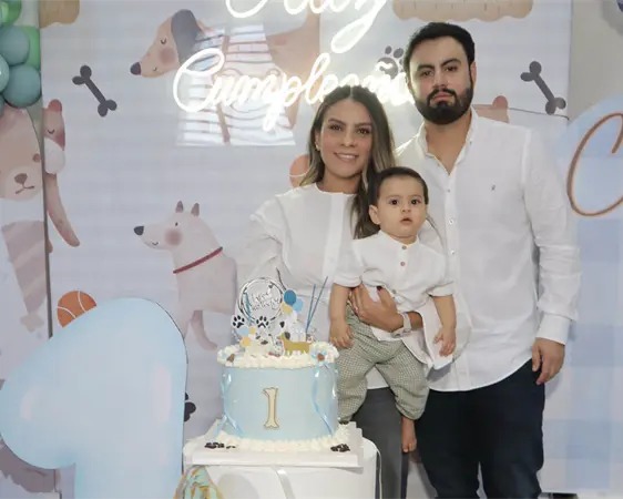 César cumple su primer añito