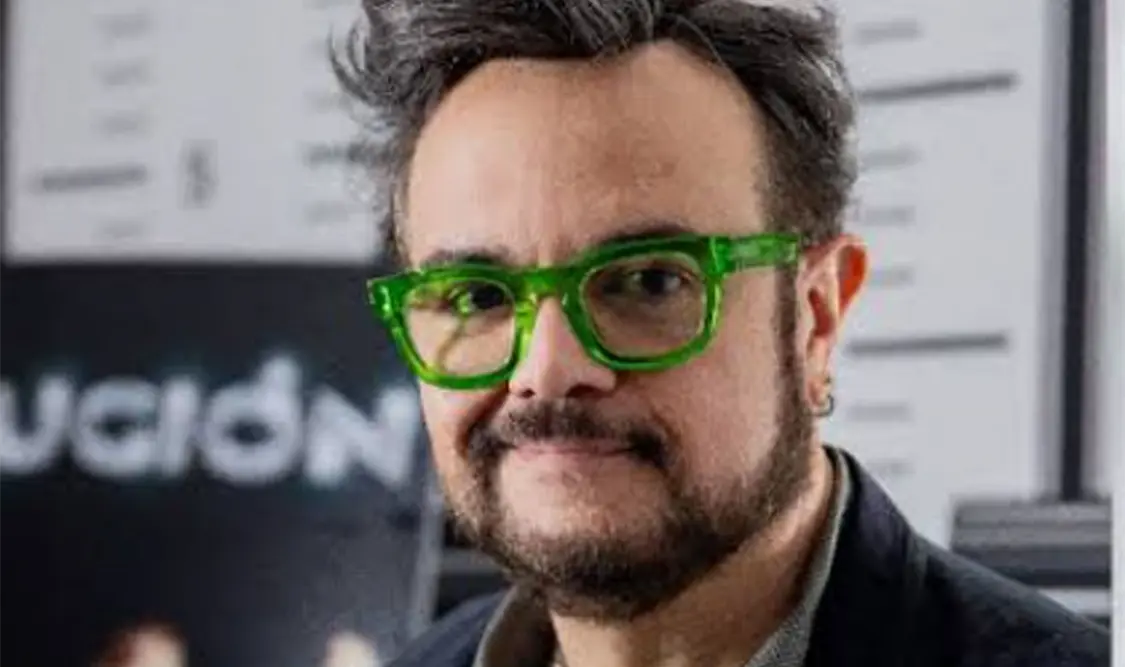 Aleks Syntek pospone su gira por Europa