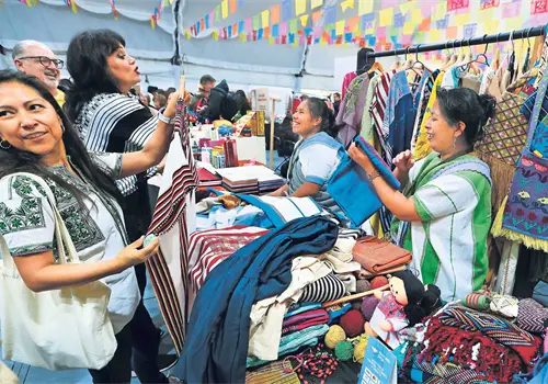 Sector cultural genera más de lo que recibe Sector cultural genera más de lo que recibe