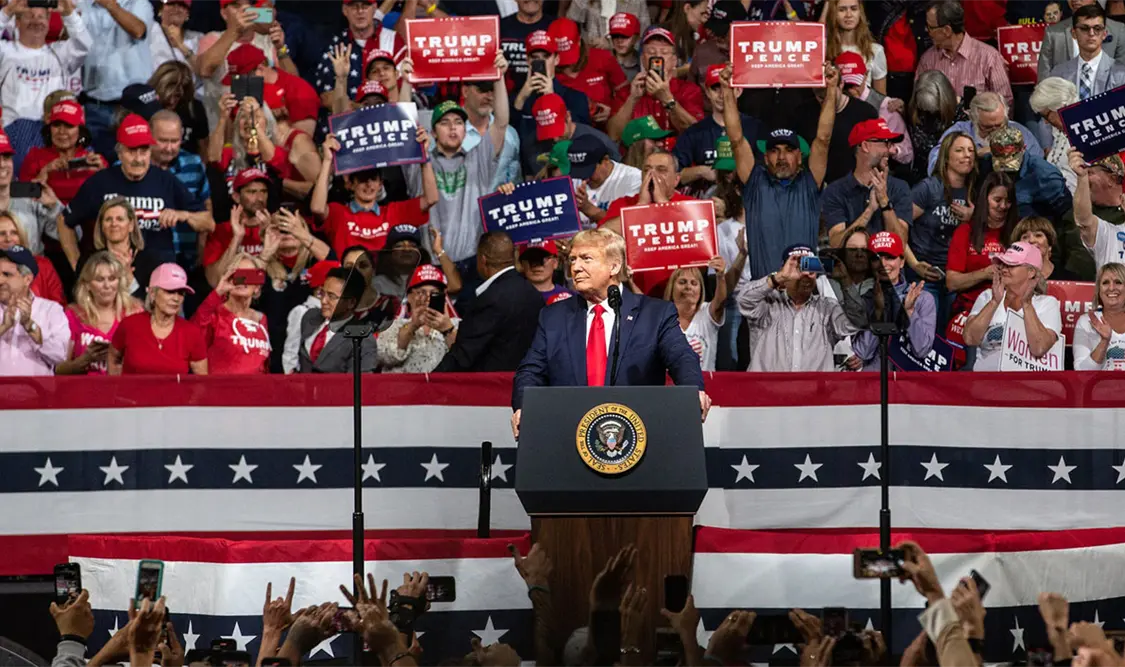 Trump pide el voto en Arizona y llama a mantener la mayoría republicana en el Congreso. Cortesía