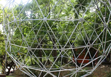 La geodésica, emblema de la Arquitectura La geodésica, emblema de la Arquitectura