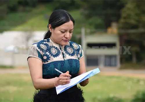 Servir es devolverle un favor a la vida: alfabetizadora