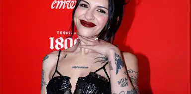 Cazzu habla de su vida con Nodal Cazzu habla de su vida con Nodal
