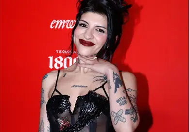 Cazzu habla de su vida con Nodal Cazzu habla de su vida con Nodal