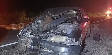 Mueren dos en brutal encontronazo frontal