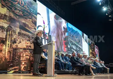 Eduardo Ram&iacute;rez participa en Convenci&oacute;n Ganadera