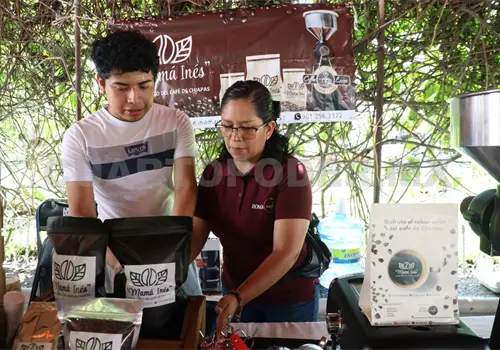 Capacita escuela de campo a productores