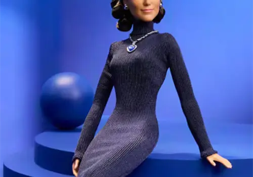 Lanza muñeca inspirada en Céline Dion Lanza muñeca inspirada en Céline Dion