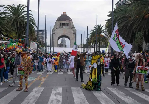 Marcha Zombie recorre el Centro Histórico Marcha Zombie recorre el Centro Histórico