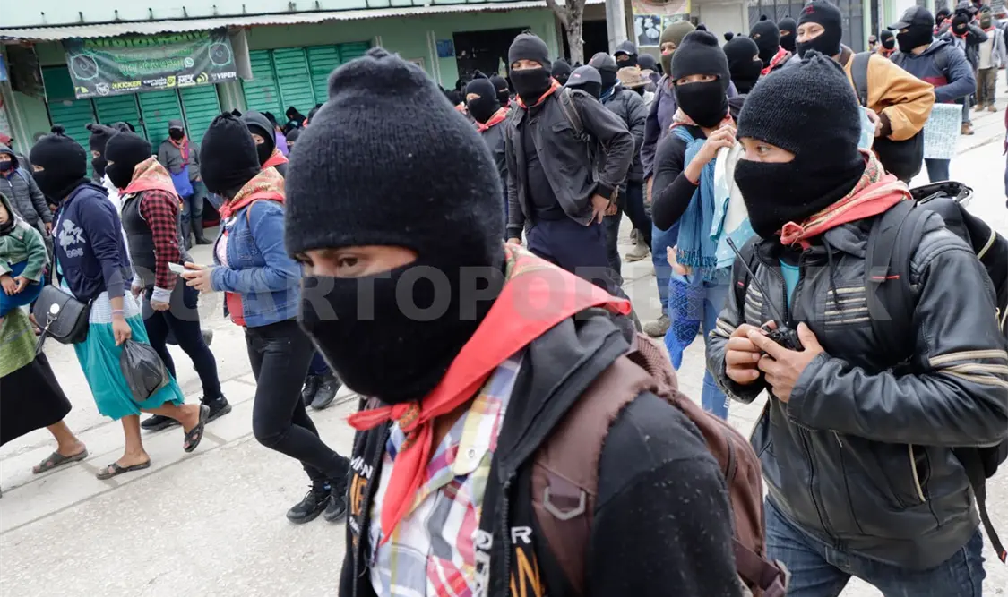 Aborda libro historia del surgimiento del EZLN
